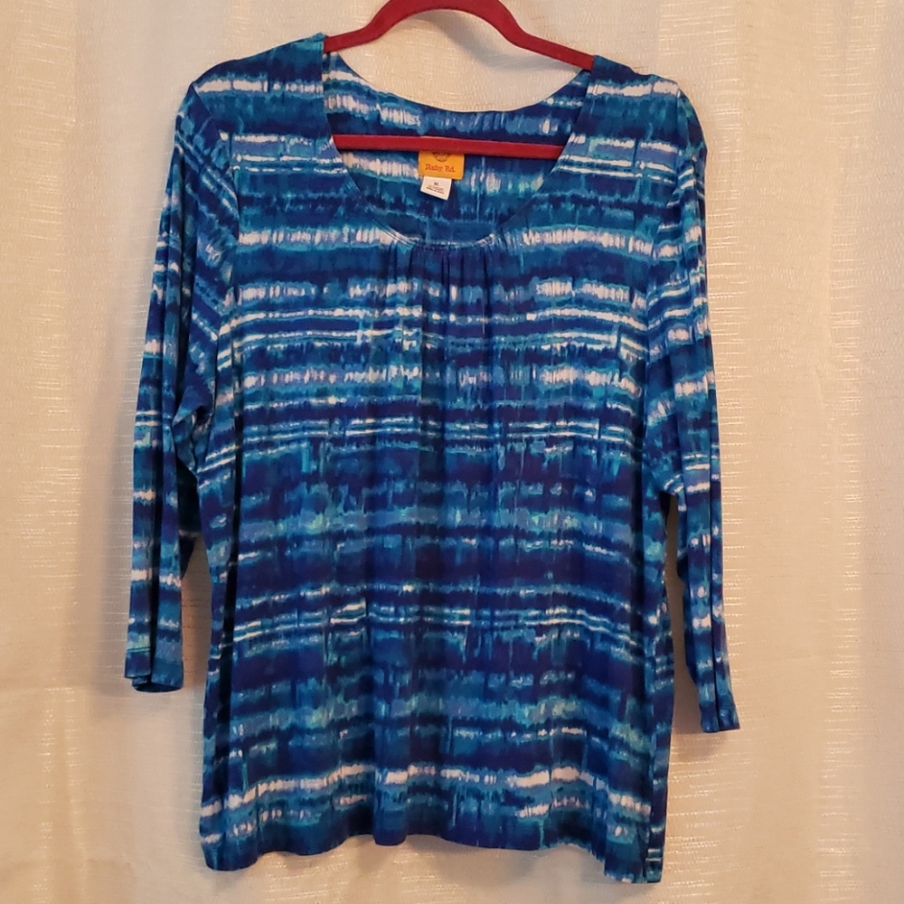 3/4 sleeve top